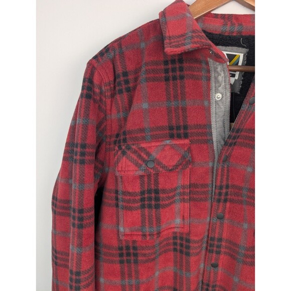 Voyager Jacket Men's Medium Red and Black Plaid Sherpa Fleece Snap Button Up - Picture 4 of 16